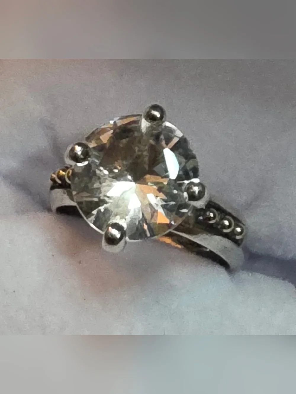14K & STERLING WHITE SAPPHIRE  SOLITAIRE, RING. SIZE 5  3.30 Grams